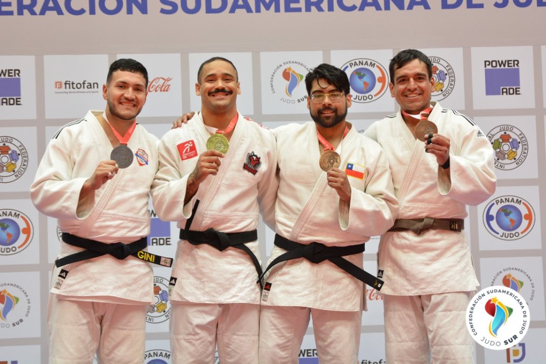 /tierramarillano-gustavo-zepeda-conquista-bronce-sudamericano-en-paraguay