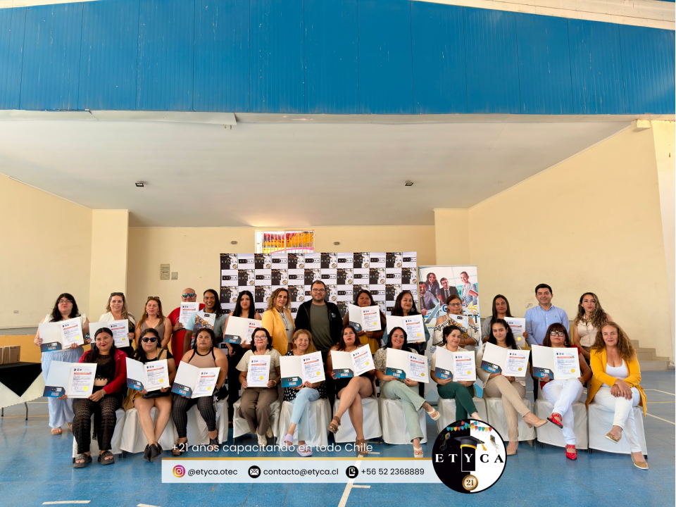 /ceremonia-de-cierre-marca-un-hito-formativo-para-vecinas-de-paipote