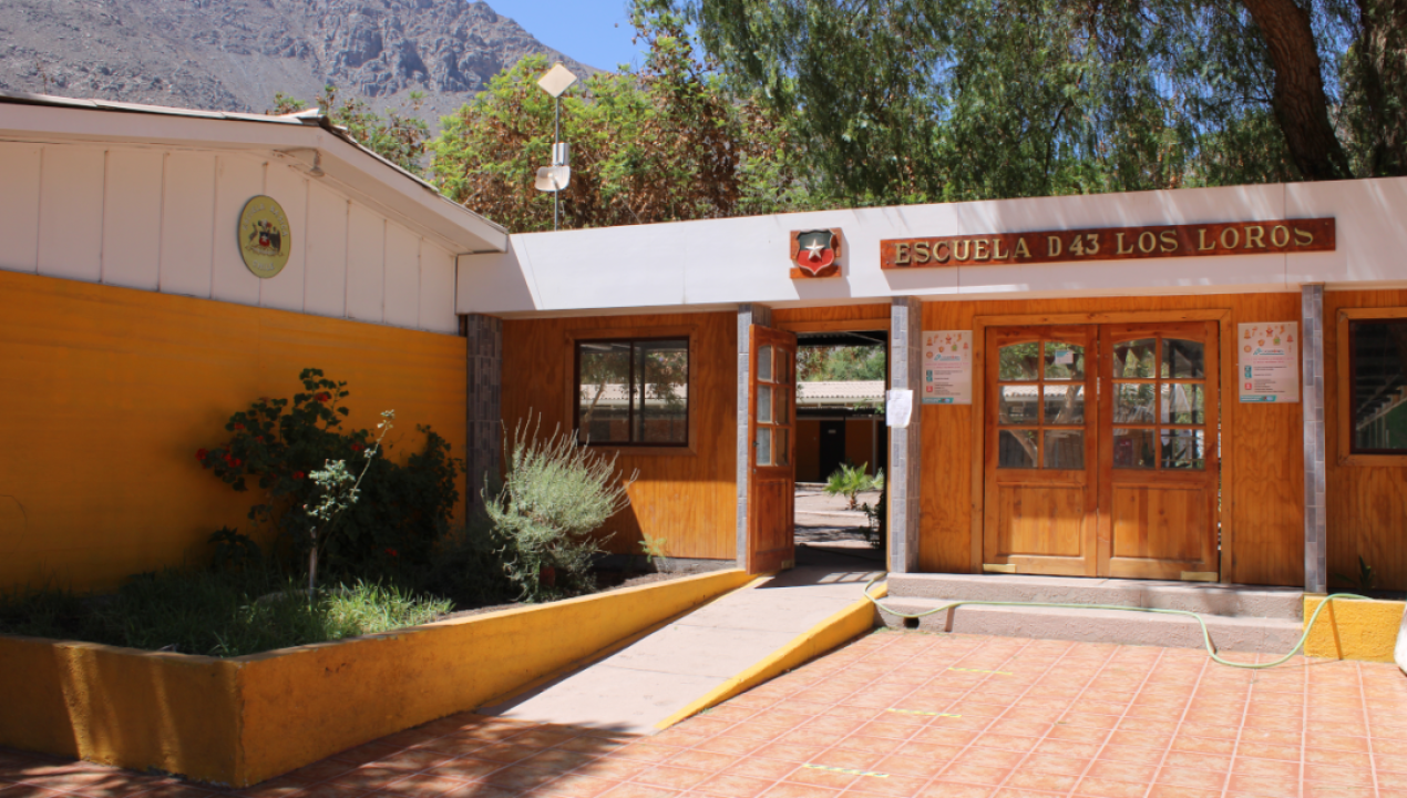 /comunidad-escolar-de-la-escuela-fronteriza-n-43-de-los-loros-anuncia-paro