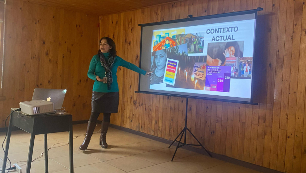 /mas-de-70-mujeres-participaron-en-taller-de-reflexion-sobre-violencia-de