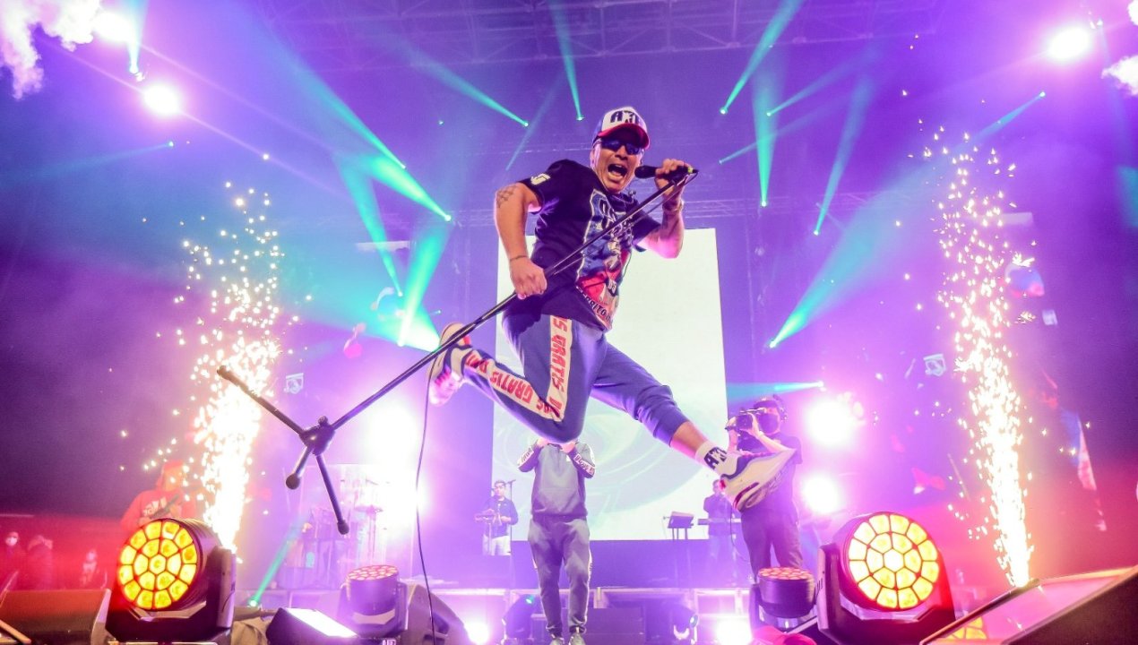 /festival-de-verano-2025-damas-gratis-llega-a-punta-arenas-para-encender-la