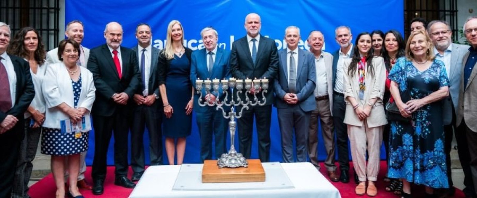 Comunidad judía de Chile celebró la festividad de Janucá en el Palacio de La Moneda sin Boric