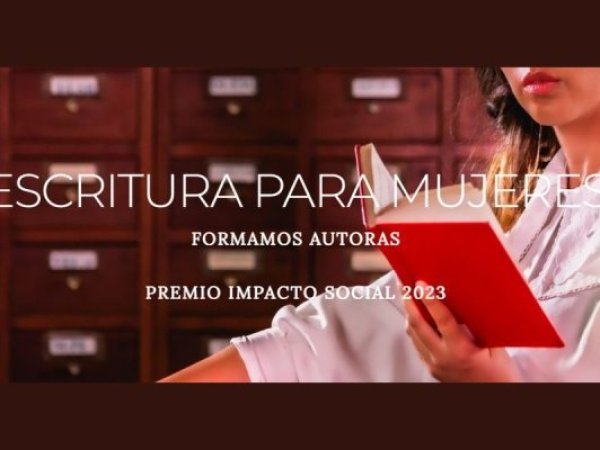 Escritora impulsa el hábito lector y la escritura femenina en Chile